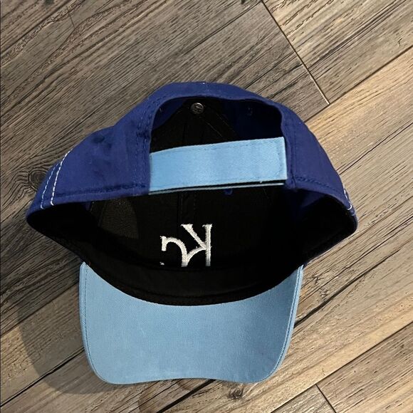 47 Brand Kids KC Royals Hat in Navy and Sky Blue - Picture 4 of 5